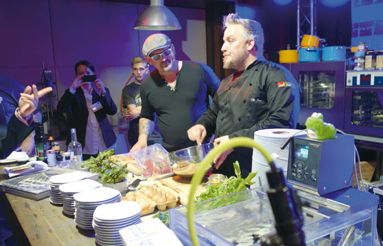 Gastro Vision 2014: Kulinarik auf der Stage of Taste. (Foto: Hans-JürgenKrone) 